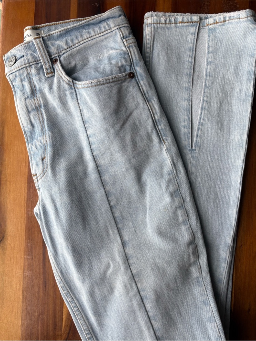 NWT ABERCROMBIE TALL Split Hem Skinny High Rise Light Wash Denim Jeans